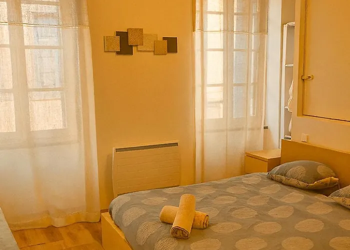 Le Soleil Du Pont Vieux - Avec Terrasse - Wi-fi - Proche Cite Medievale Apartment *